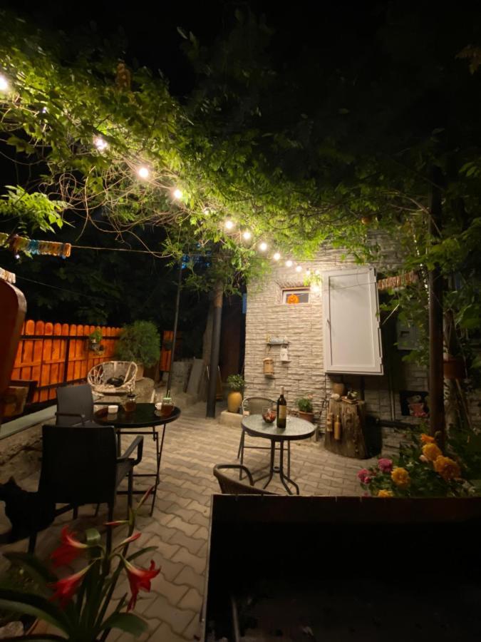 Old Vera Tbilisi Exterior photo